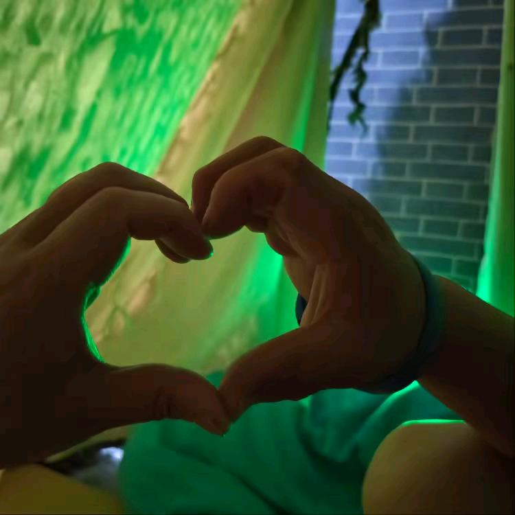 平庄早市～娘俩新鲜猪肉