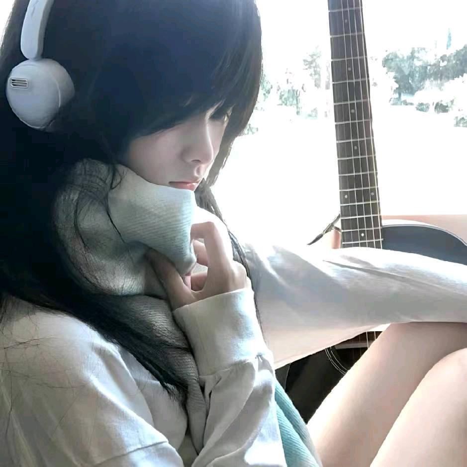信纸洇开无字泪
