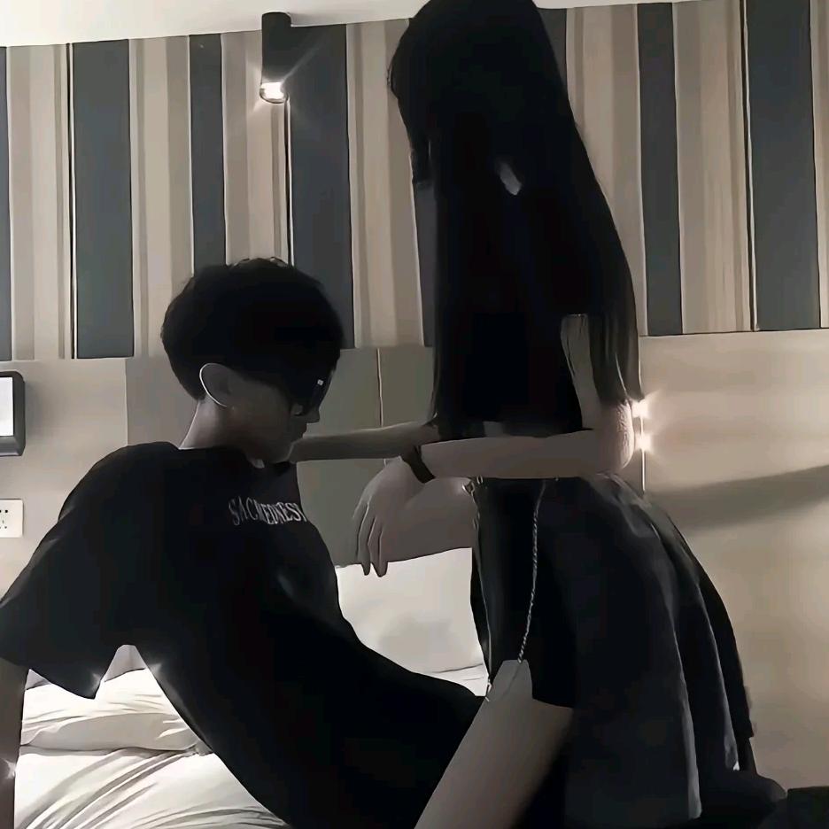 ꧔এ᭄🐓¹⁹₉₃王ꦿ᭄࿐