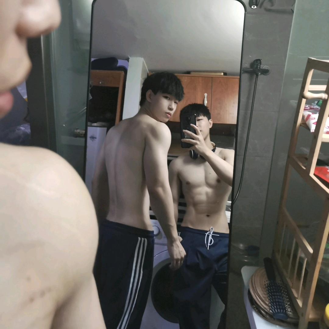 爱运动的双黄蛋