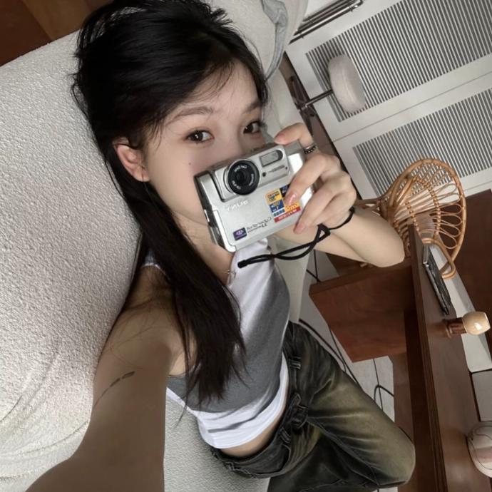 桂花小甜糕˝ᗢ̈˝头像