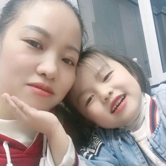 山盆生日蛋糕（香溢园饼屋）