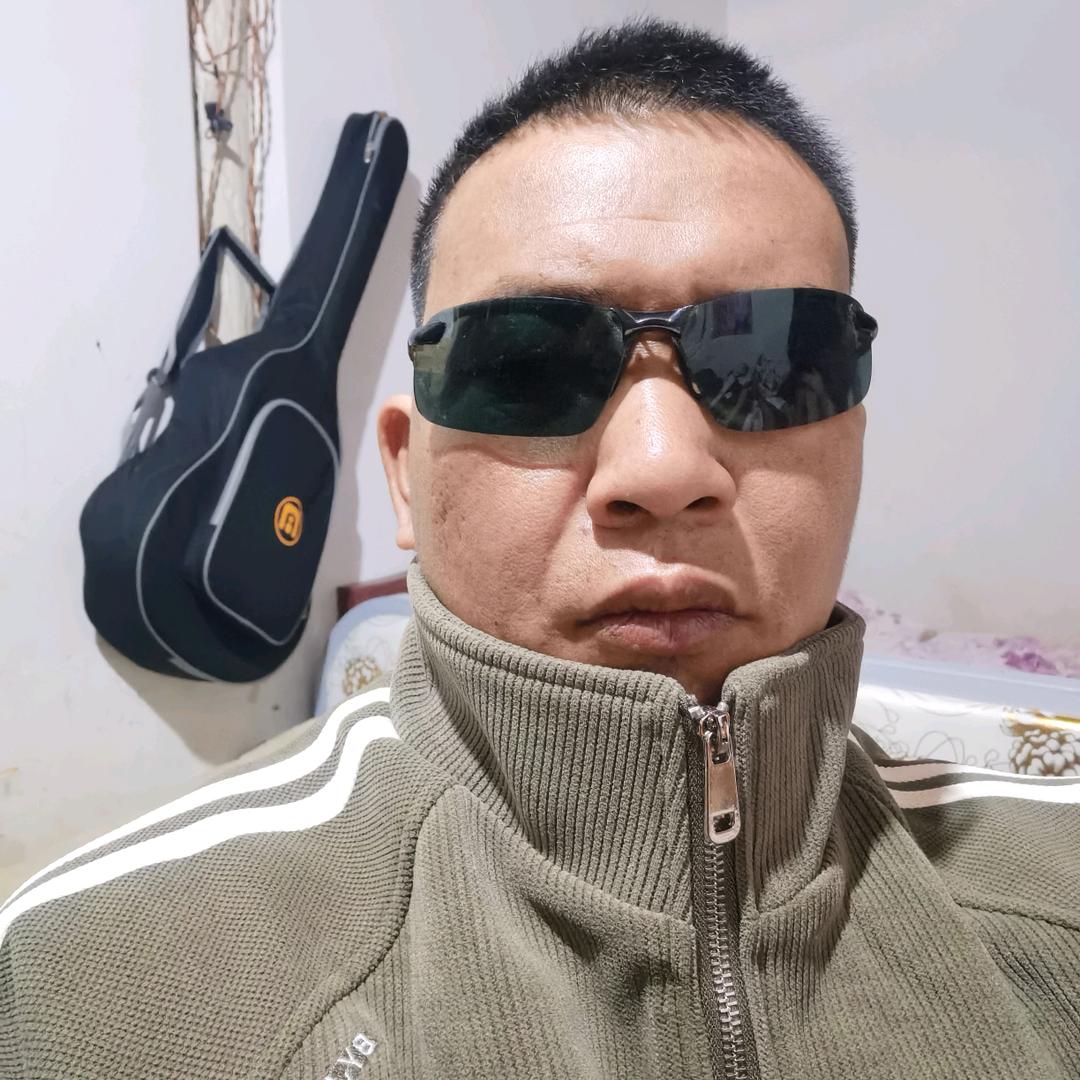 罗富贵