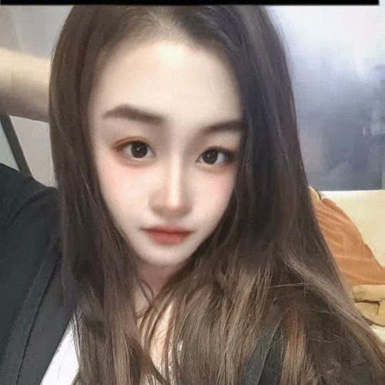 淡然一笑🐾