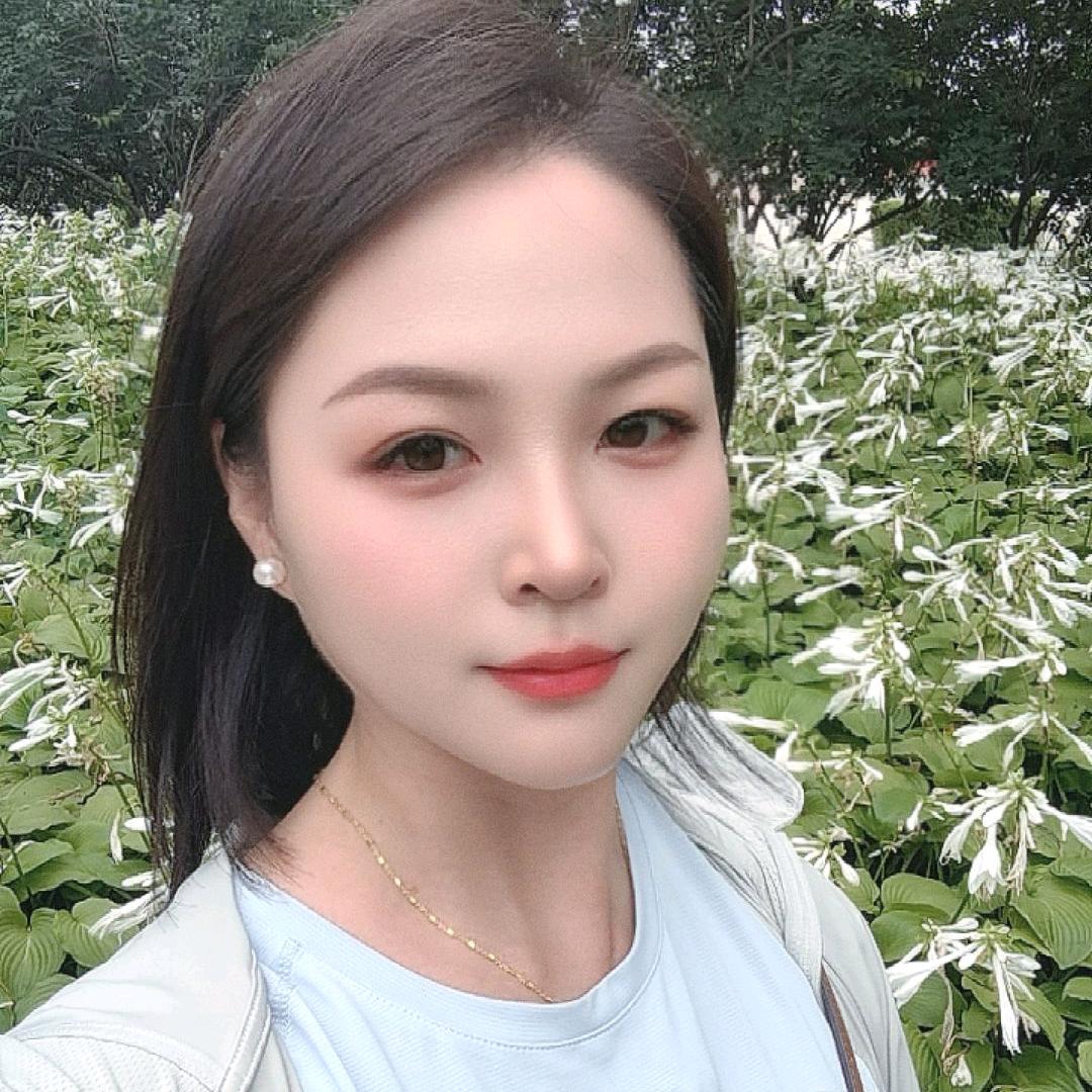 李静