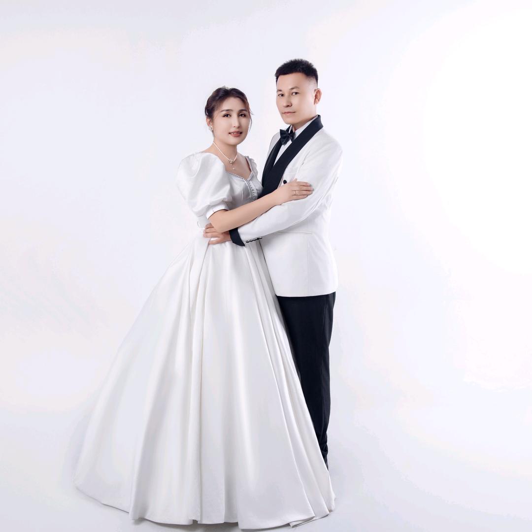 BEREKE 婚纱摄影工作室