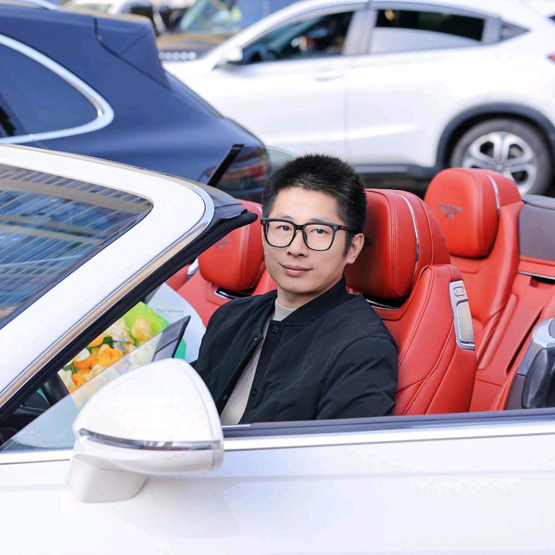 畅哥🍵长沙歆怡婚车