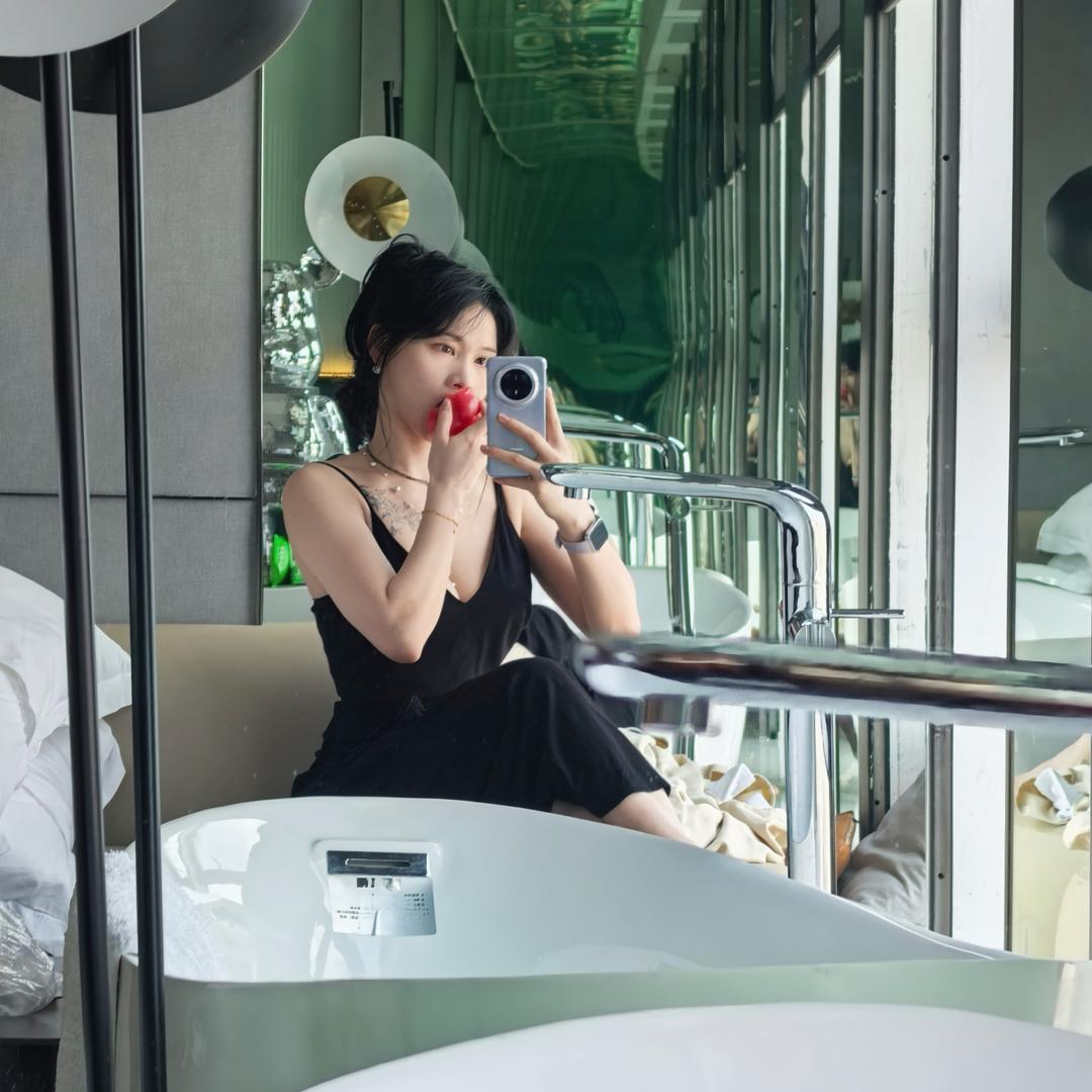 一只小松许