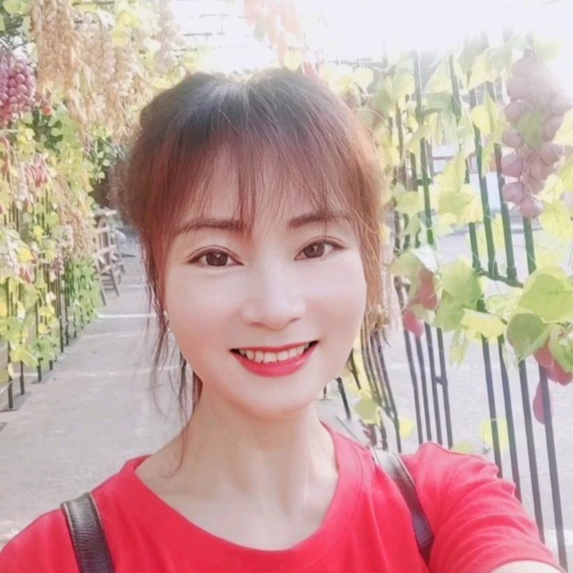 邓家慧姐(爱跳舞)