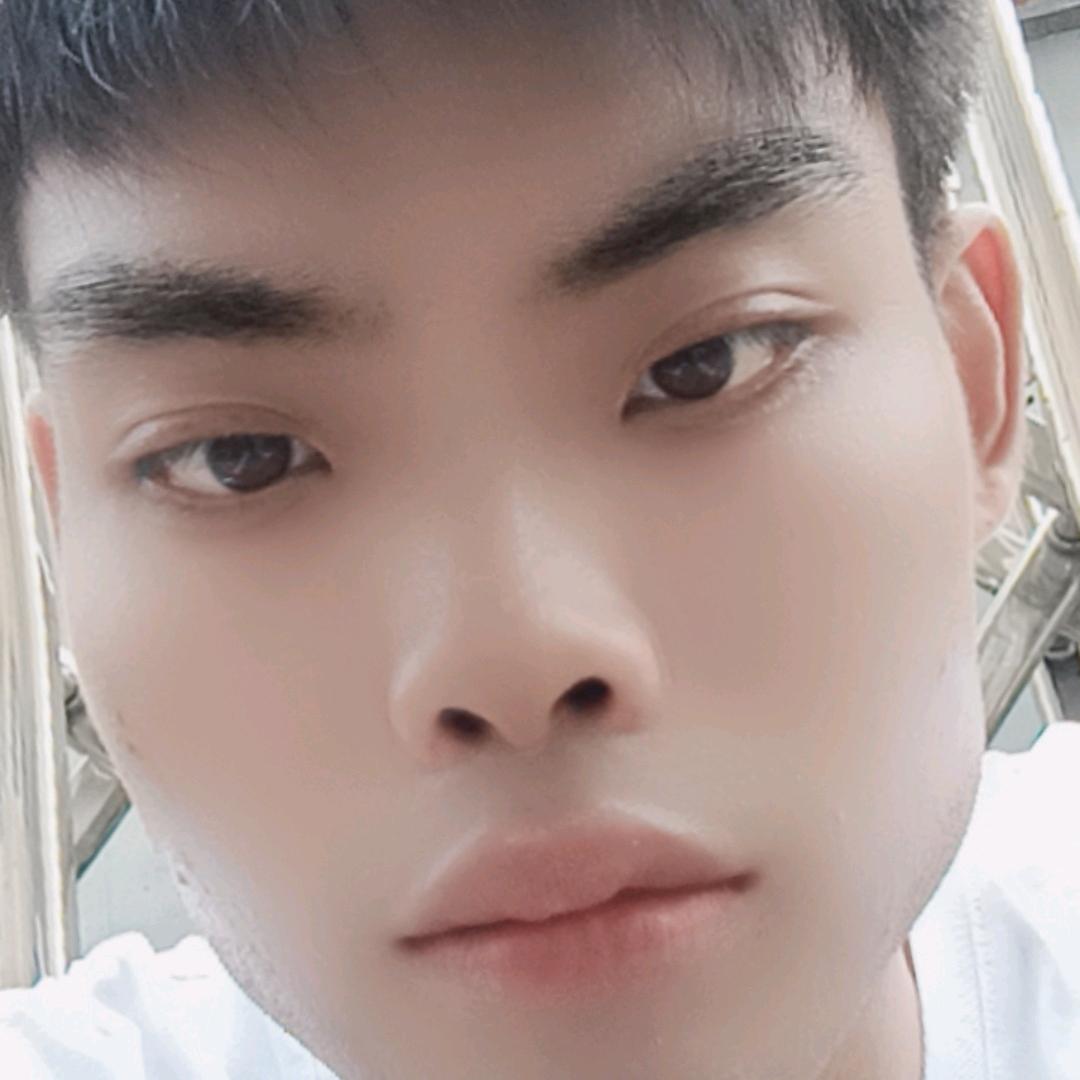 ٩(♡㉨残梦♡ )۶ ❤️