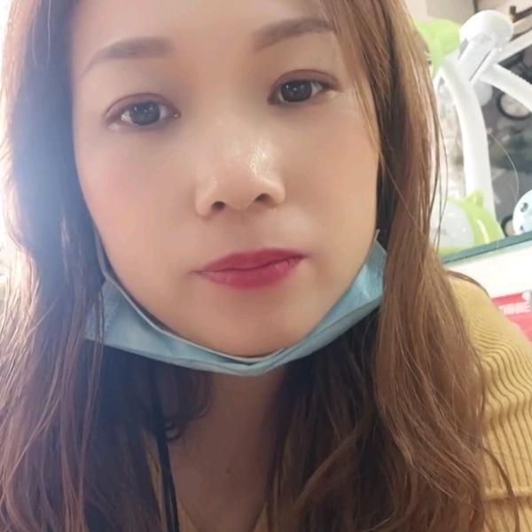 杨阳灯饰公牛开关