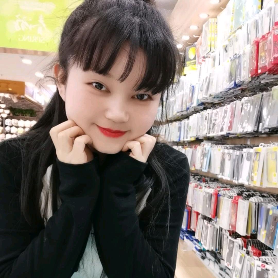 颖泉万达二楼牧黛儿家居内衣店