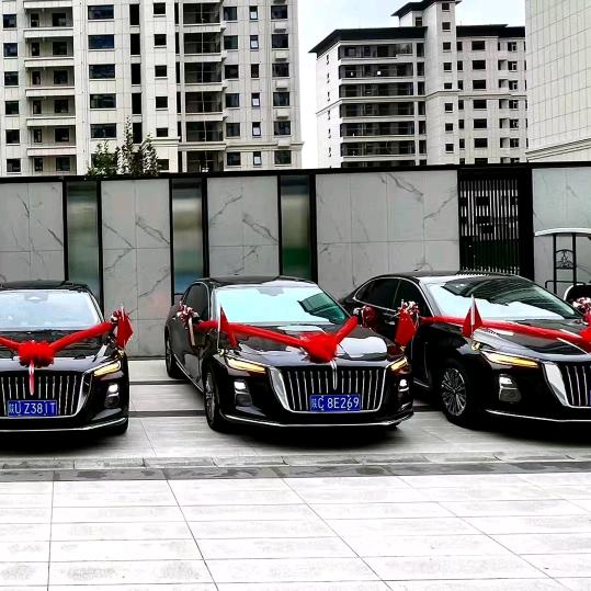 磊磊凉拌菜（红旗车队）