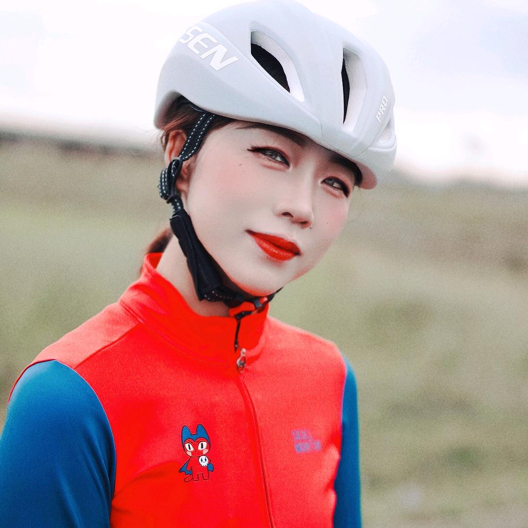 骑行燕子