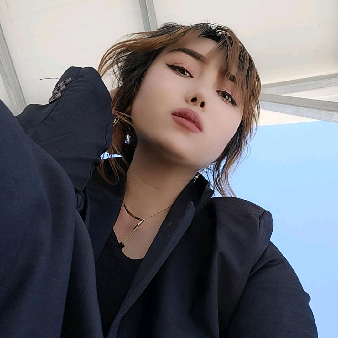 阿········木