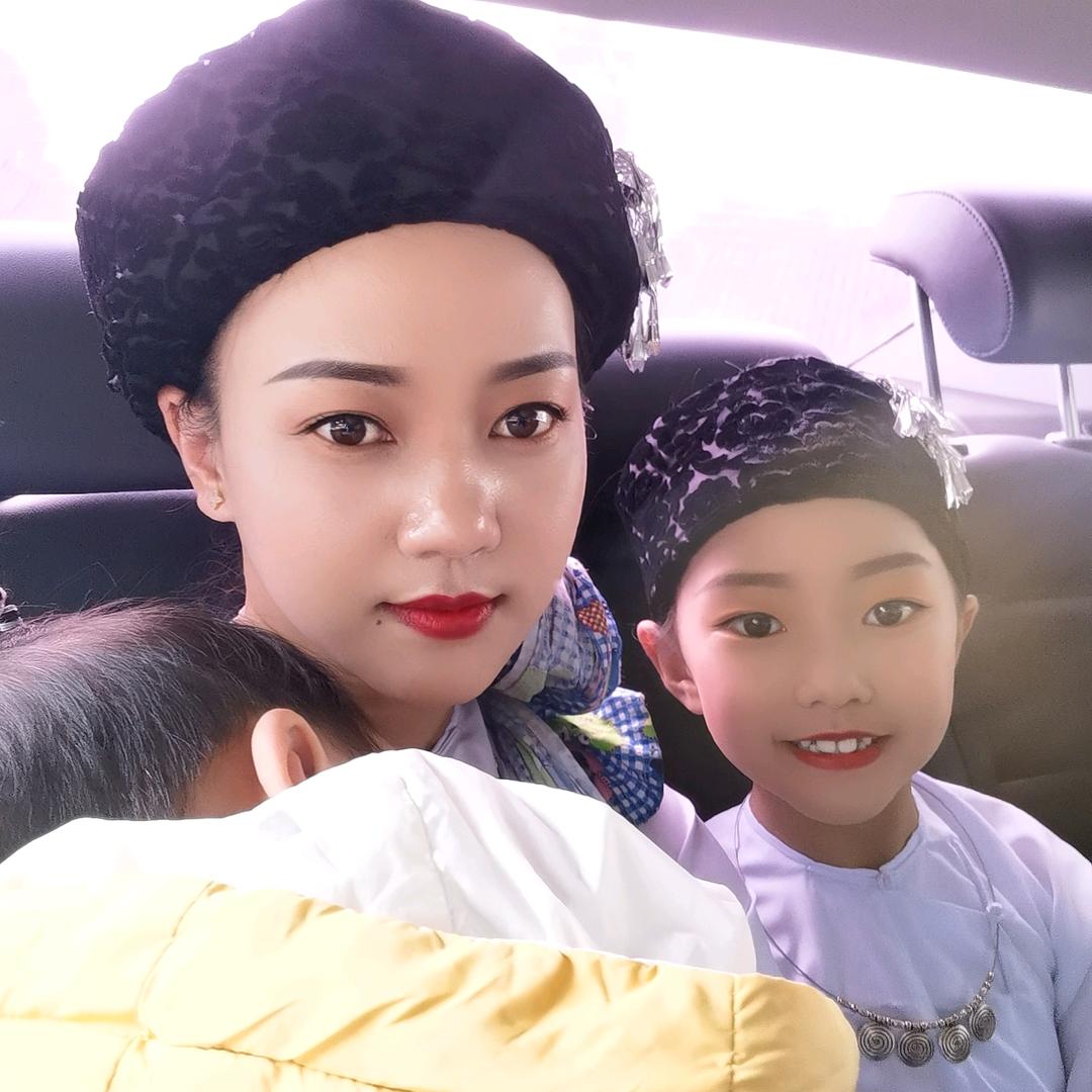 瑶瑶彤彤妈妈