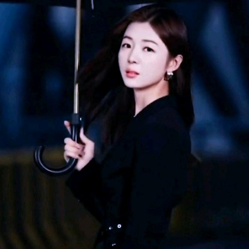 村妮儿