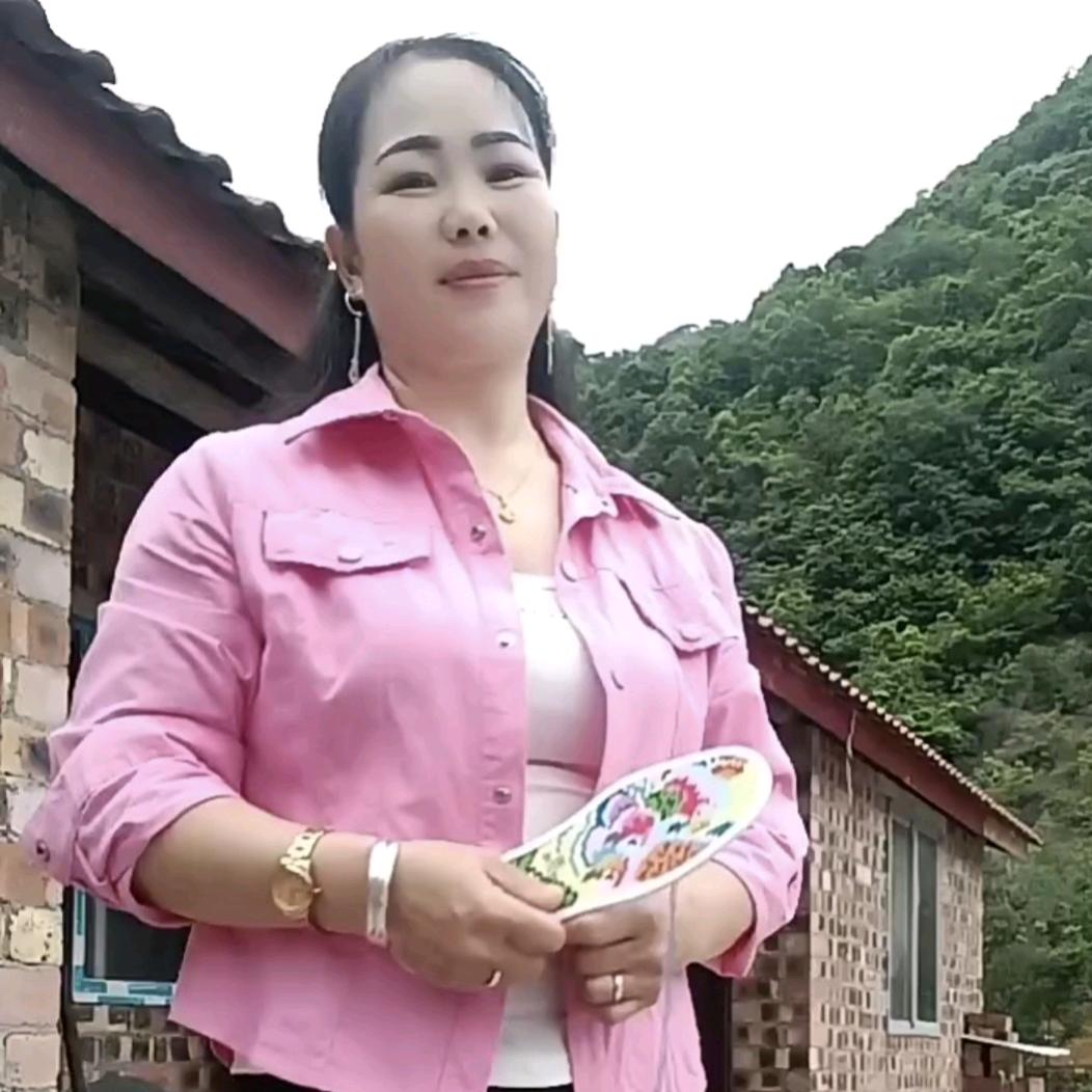 秋天一枝花🌺🌺