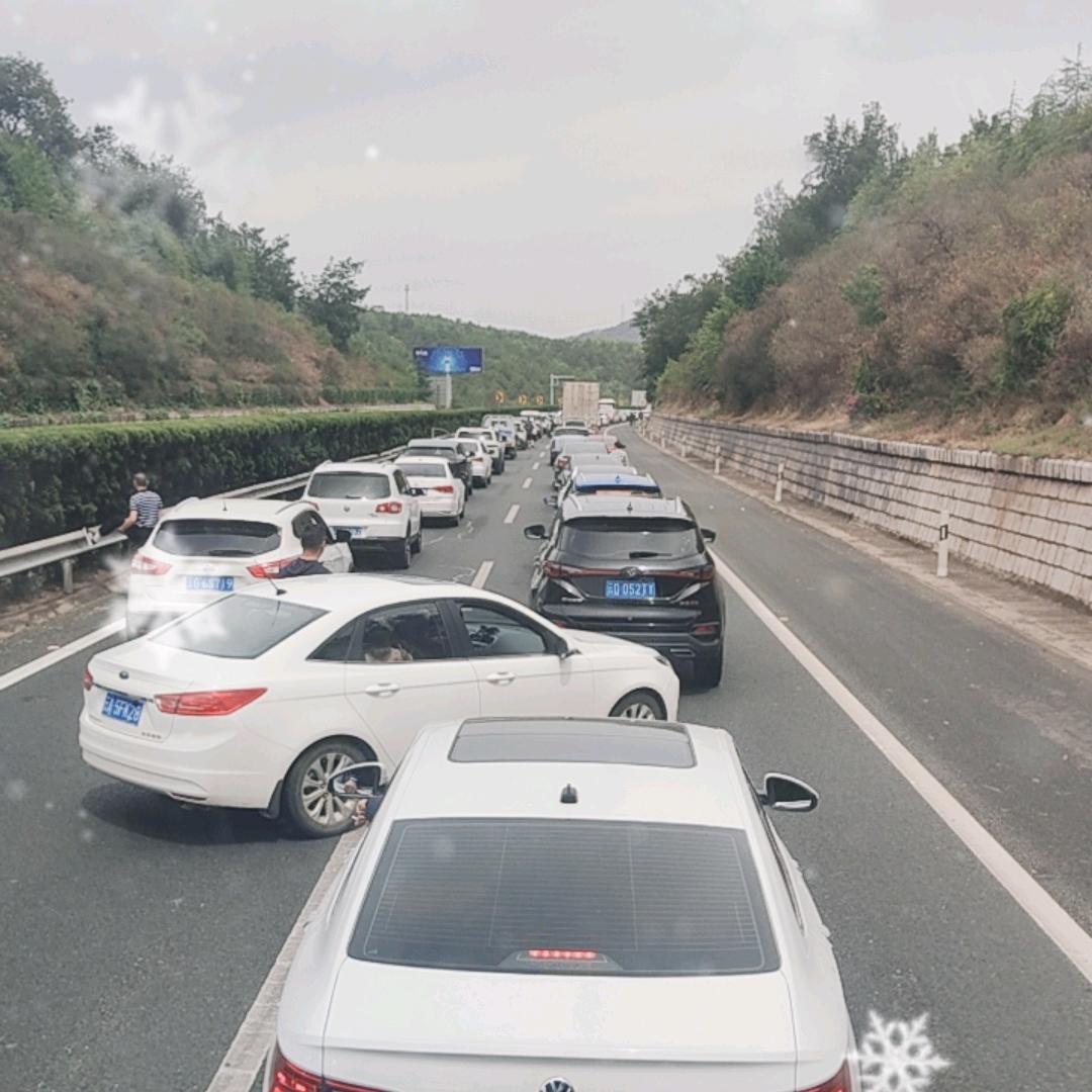 吖吖吖