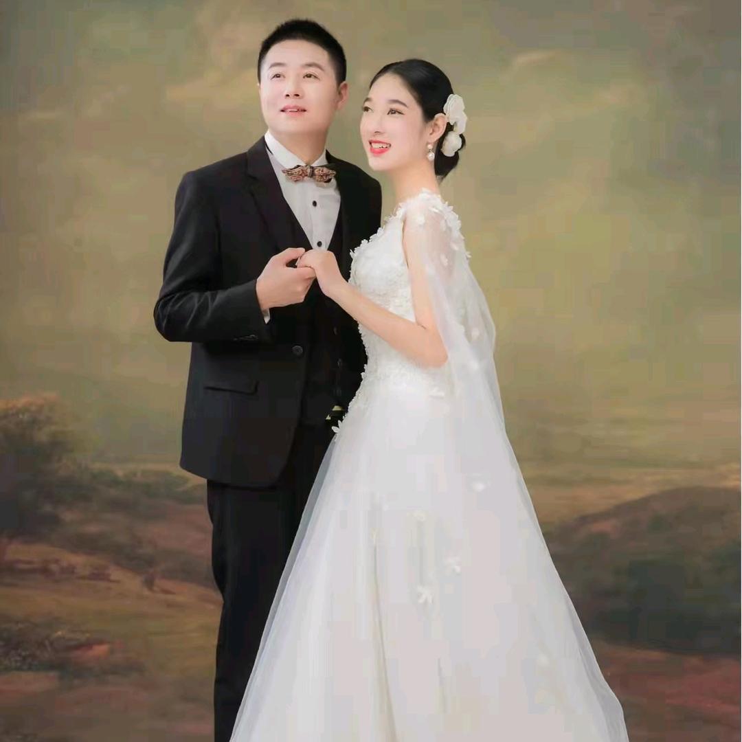 霓虹灯的忧伤