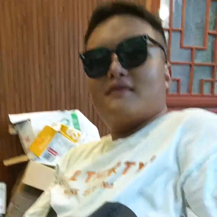 装神弄鬼