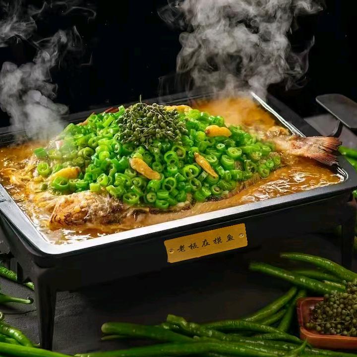 老板在摸鱼临清店