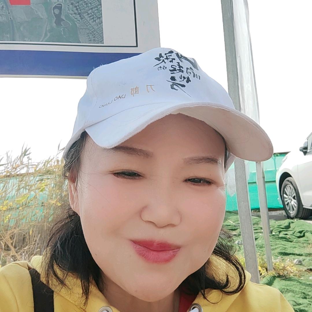 朱明英