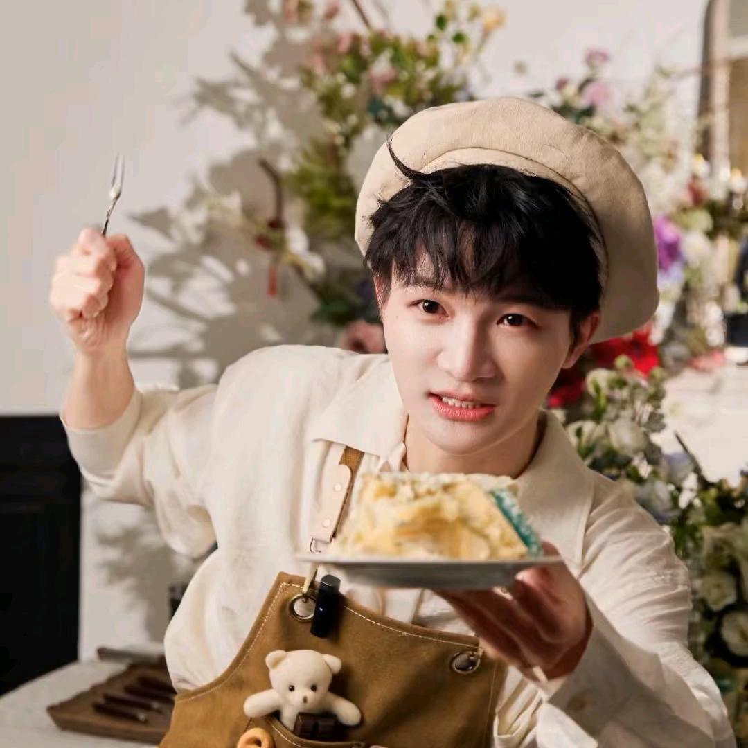 卡布叻👑大王👑