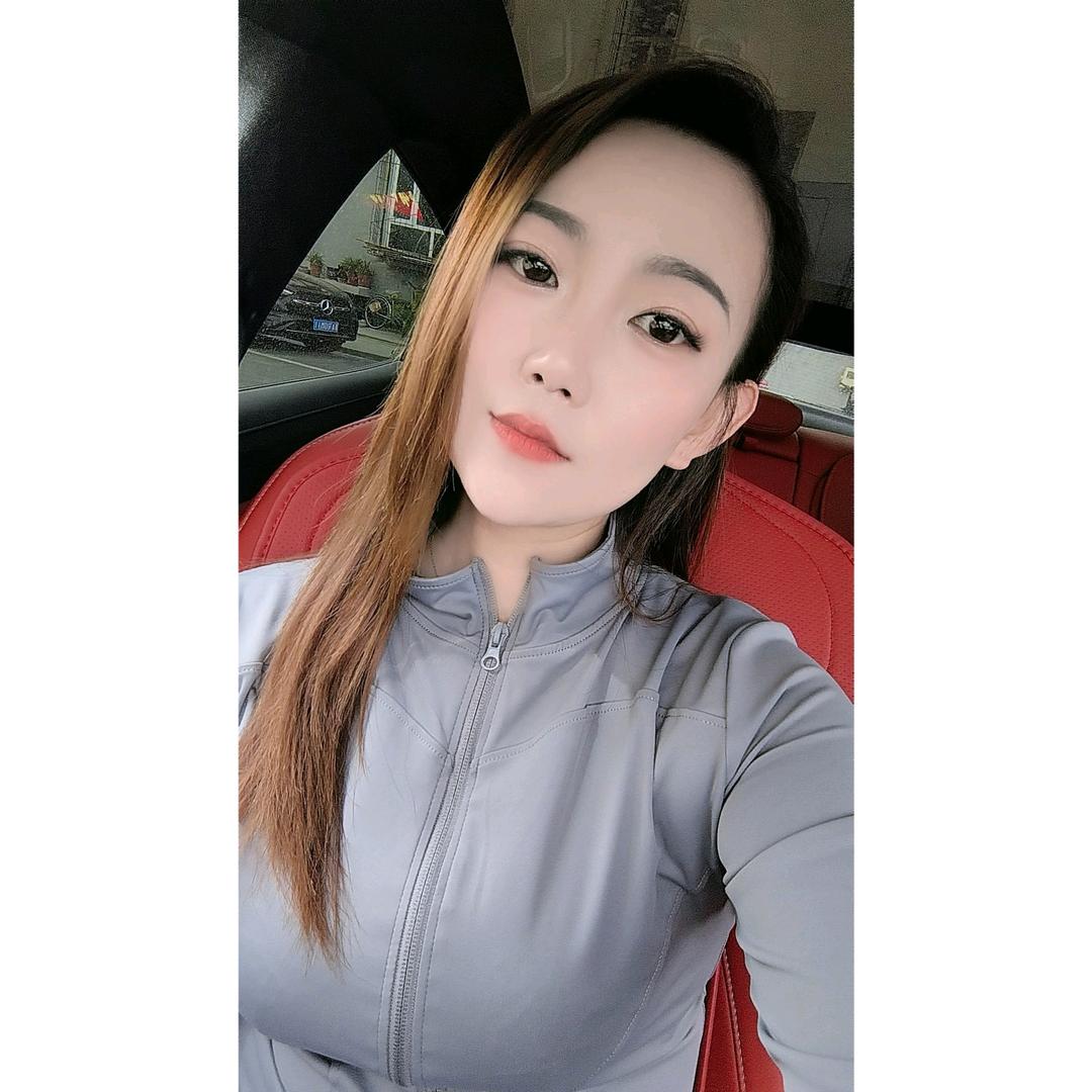 小彤