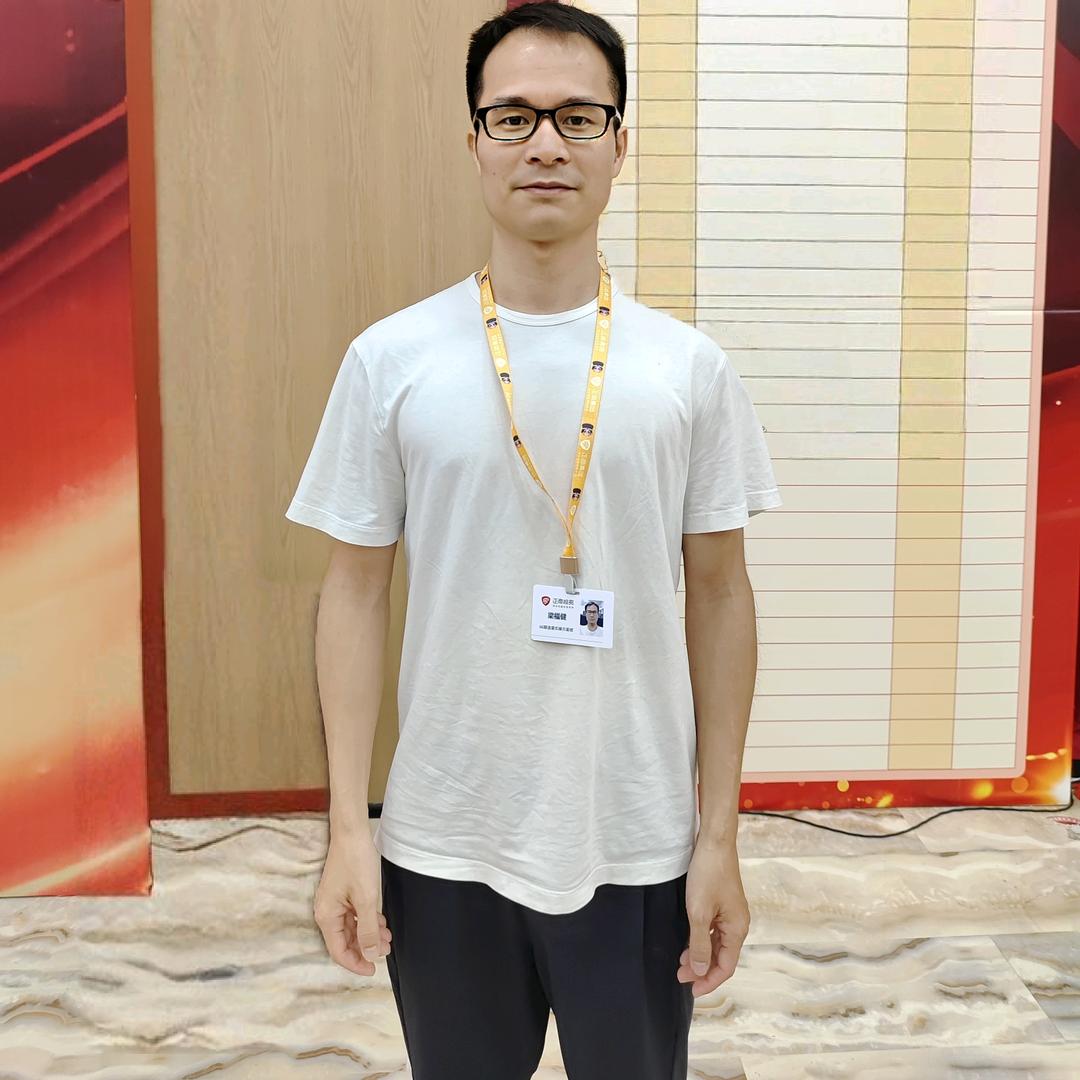 外贸塑身衣批发-娇逸服饰-梁厂长