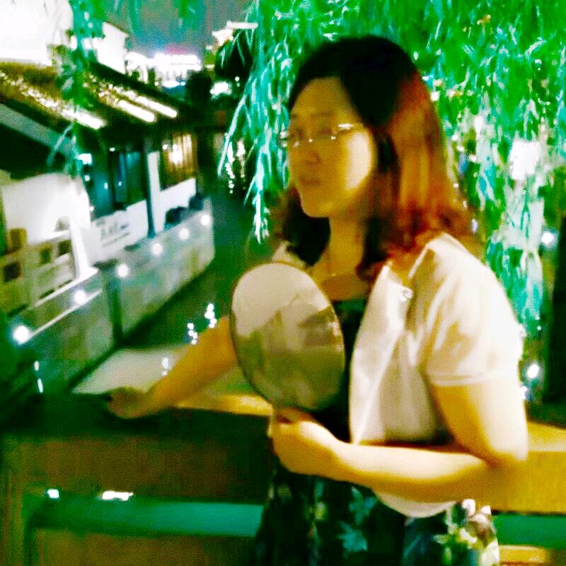 雯轩(首播12月10日晚8:45)