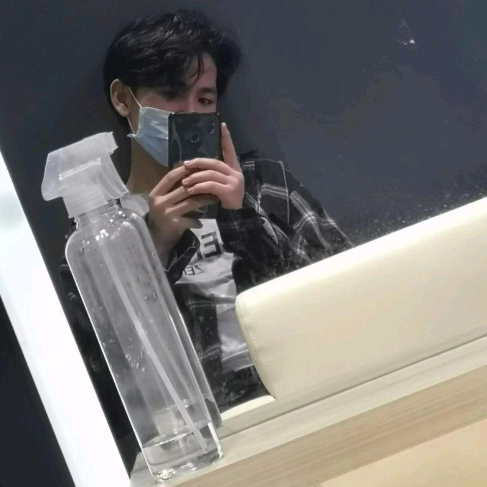 老六别偷看