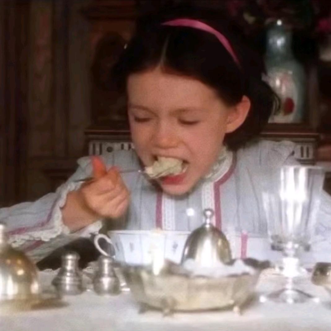 吃的跟拉的一样多