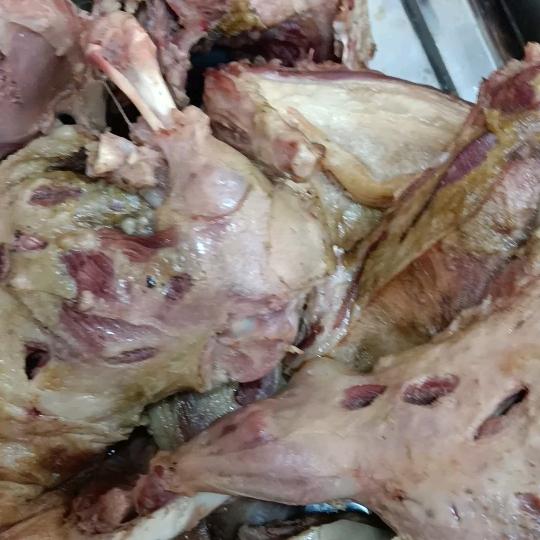 滁州陈记活鲜狗肉馆，沛县特色卤狗肉