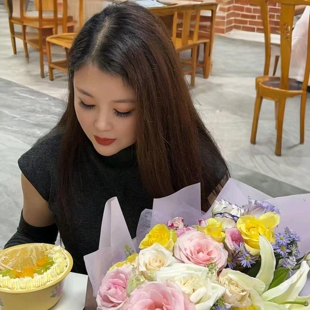杨小楊吖