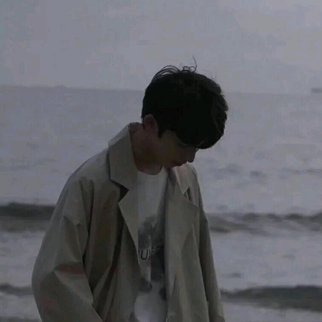 | ᐕ)⁾⁾刮风了