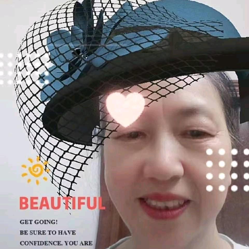 李梅姣