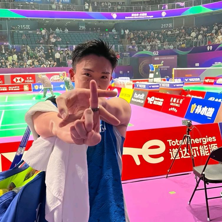 Sun.R.C🏸