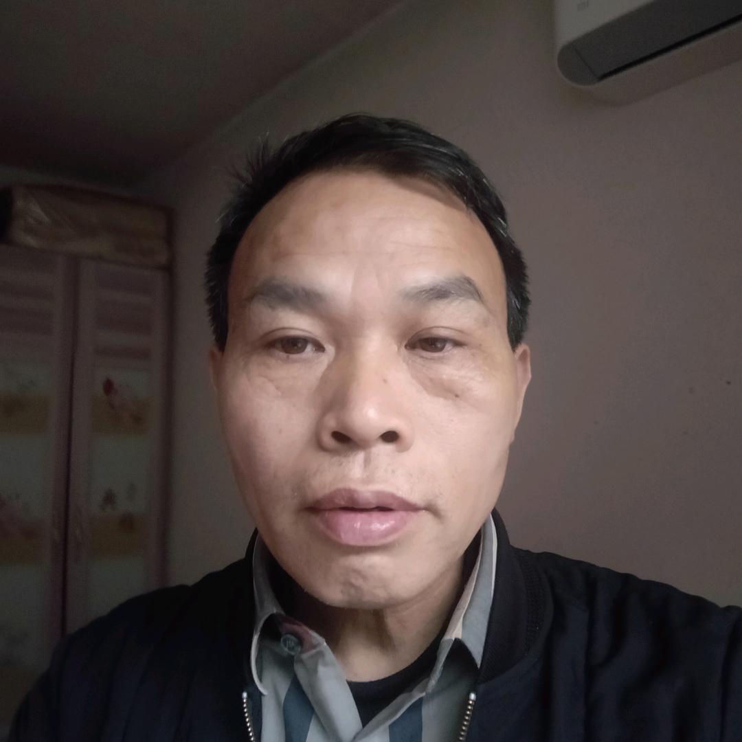 小吴，