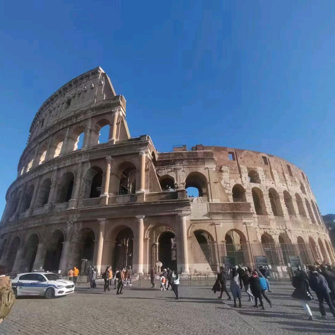 旅游让我们一起飞翔