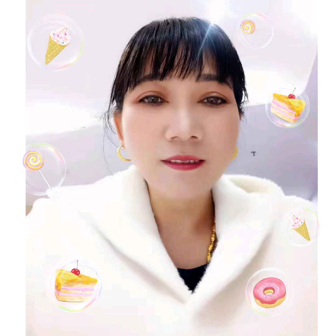 黄玲爱唱