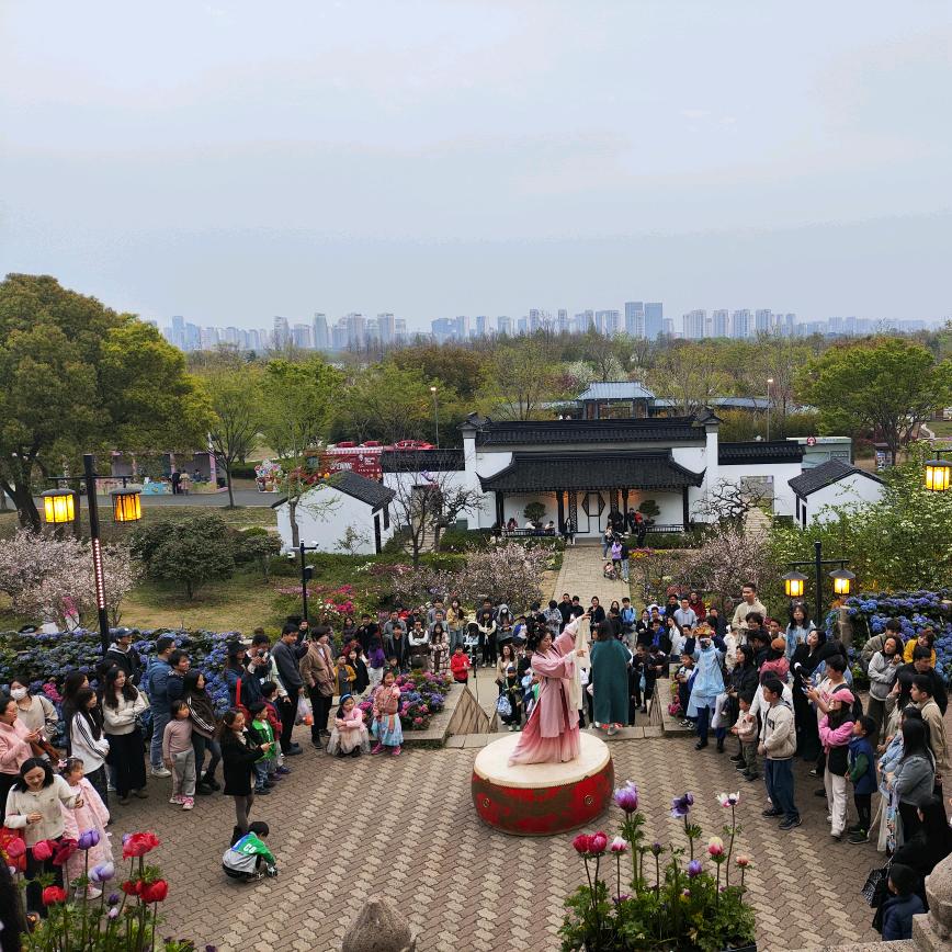 记录美好生活：美食探店达人