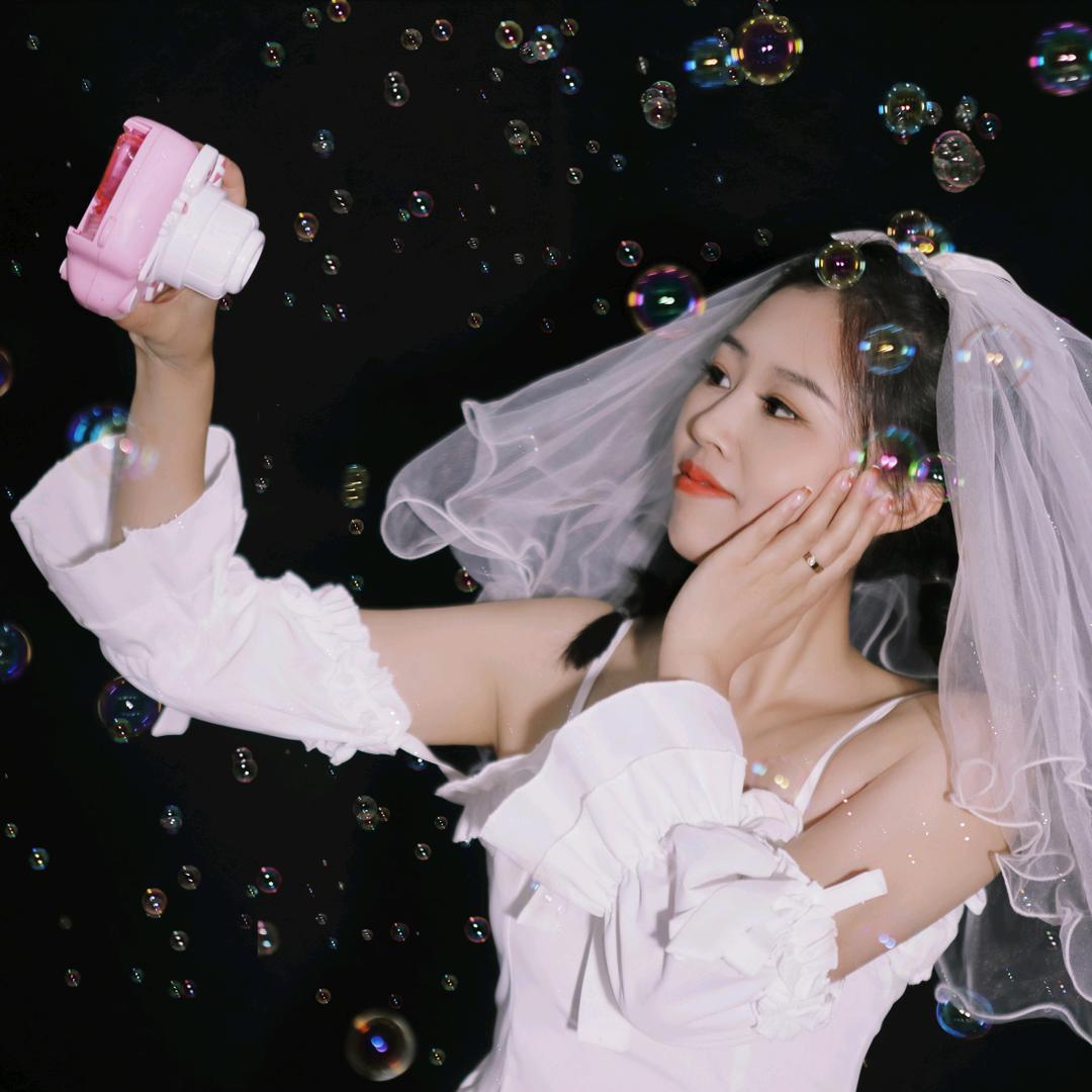 财神爷的小迷妹