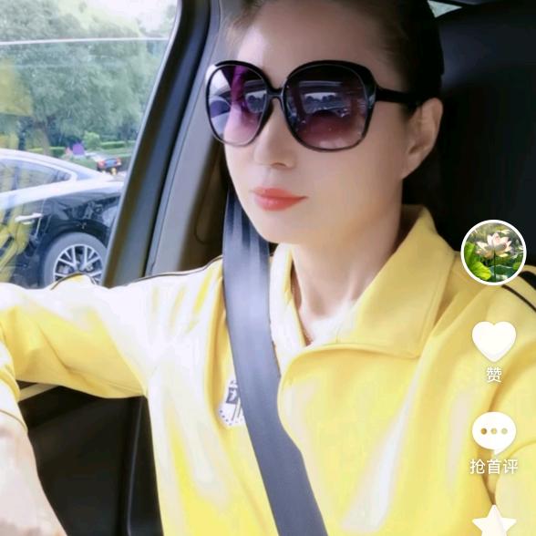 钵头摩华日常，情感聊天