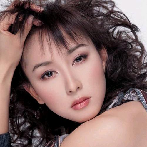 潇柳垂阴