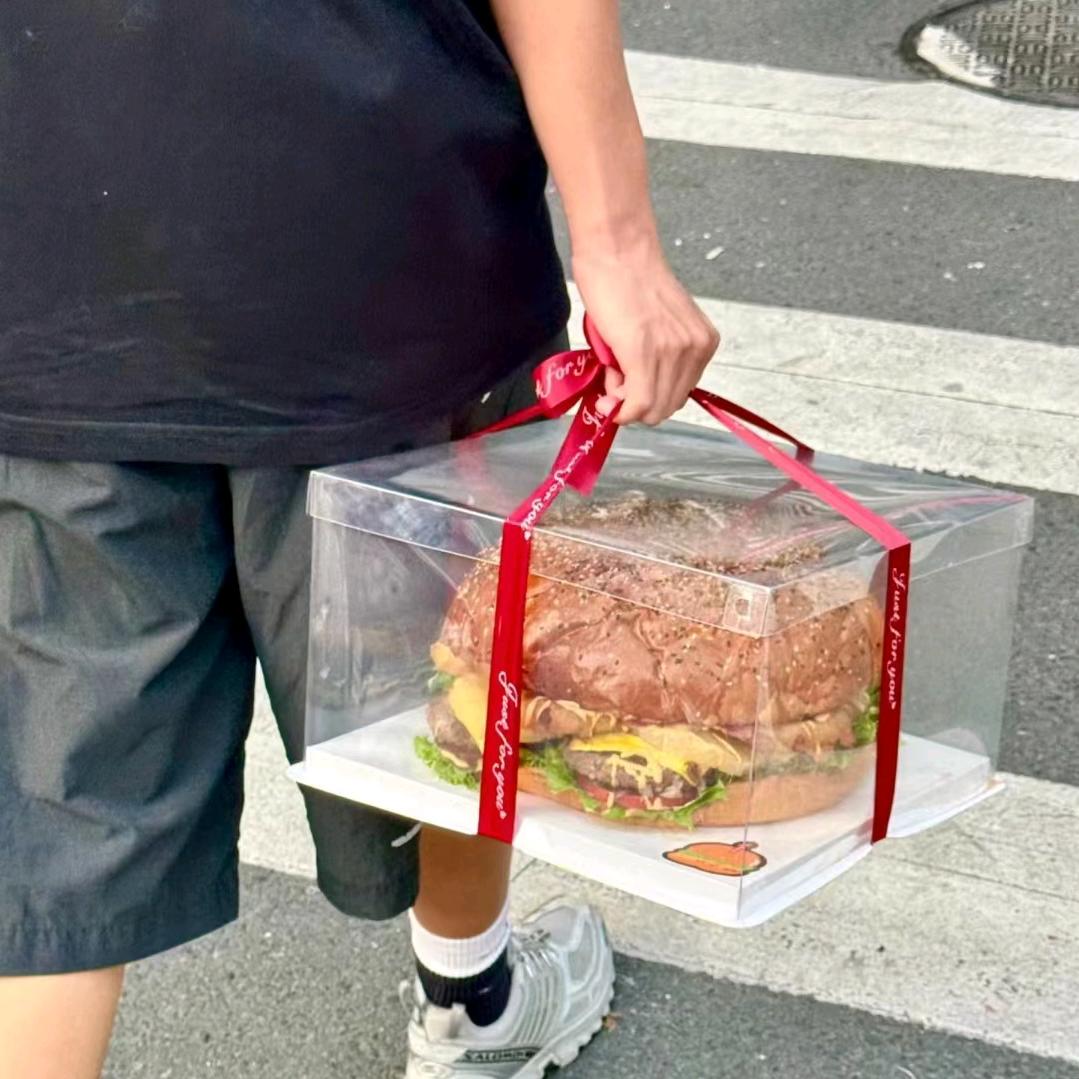 佰佰腾头像