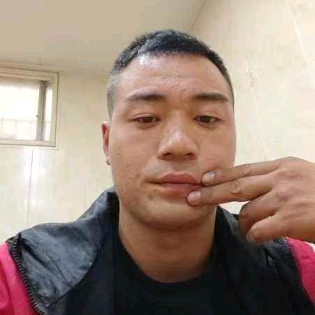 曹伟，《少爷》