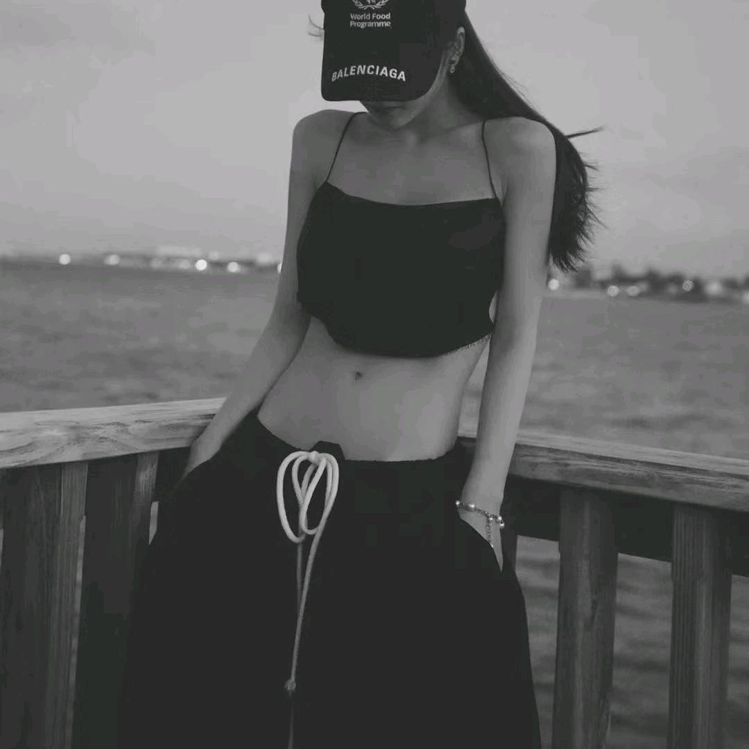 旺旺小仙ᵒᴺᴱ