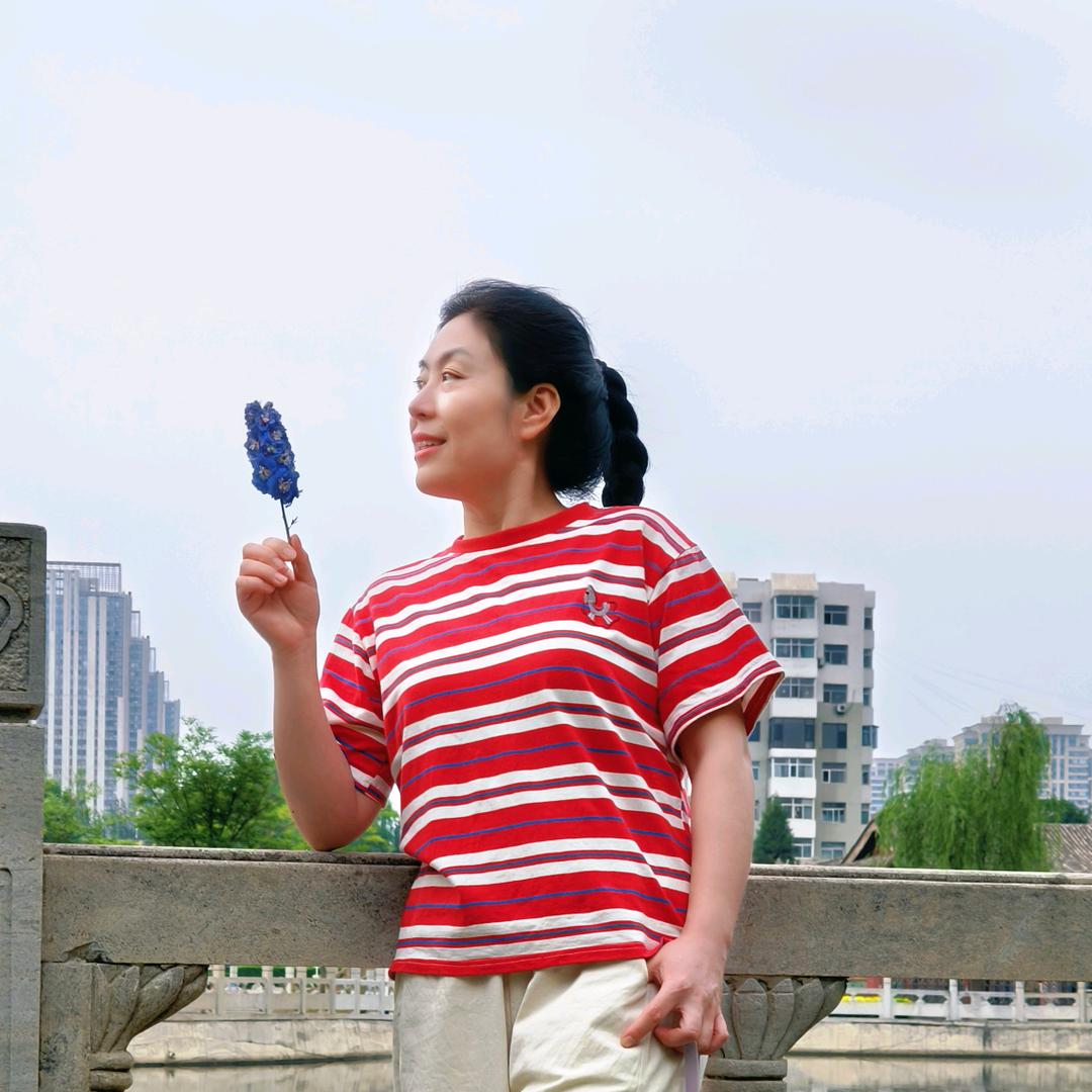 君君