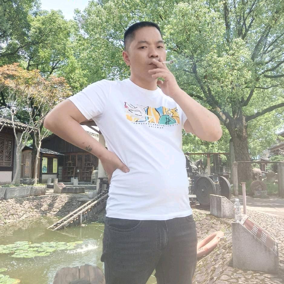 燥热简阳羊汤(华泰剑桥店)